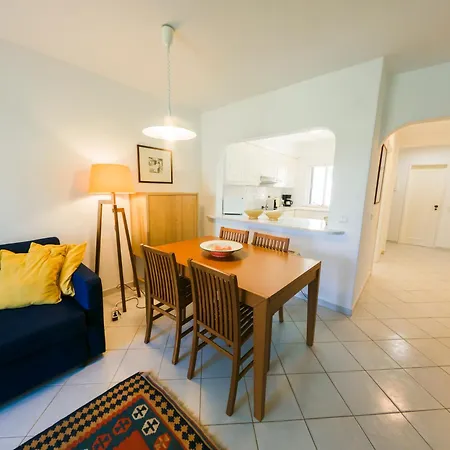 With 2 Bedrooms In Balaia, Olhos De Agua, Apartmán Albufeira