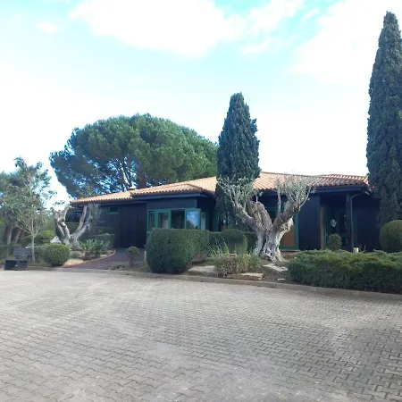 With 2 Bedrooms In Balaia, Olhos De Agua, אלבופיירה