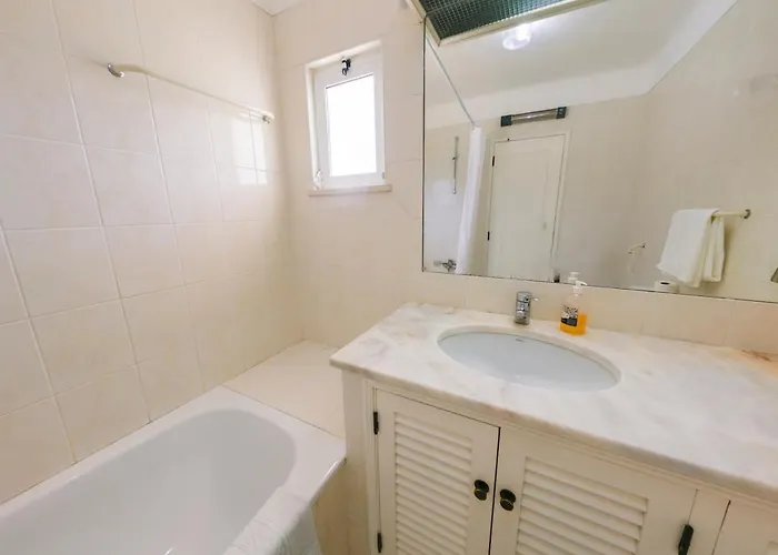 With 2 Bedrooms In Balaia, Olhos De Agua, *