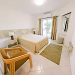 With 2 Bedrooms In Balaia, Olhos De Agua, Apartman *
