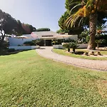With 2 Bedrooms In Balaia, Olhos De Agua, Apartman Albufeira